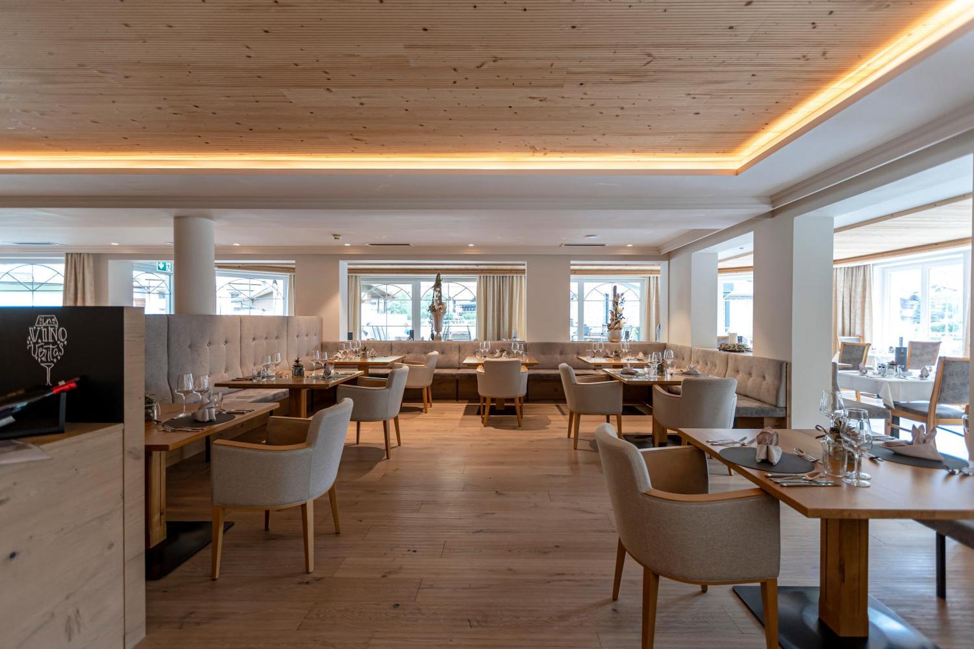 Premium Activehotel Bergkoenig Neustift im Stubaital Ngoại thất bức ảnh