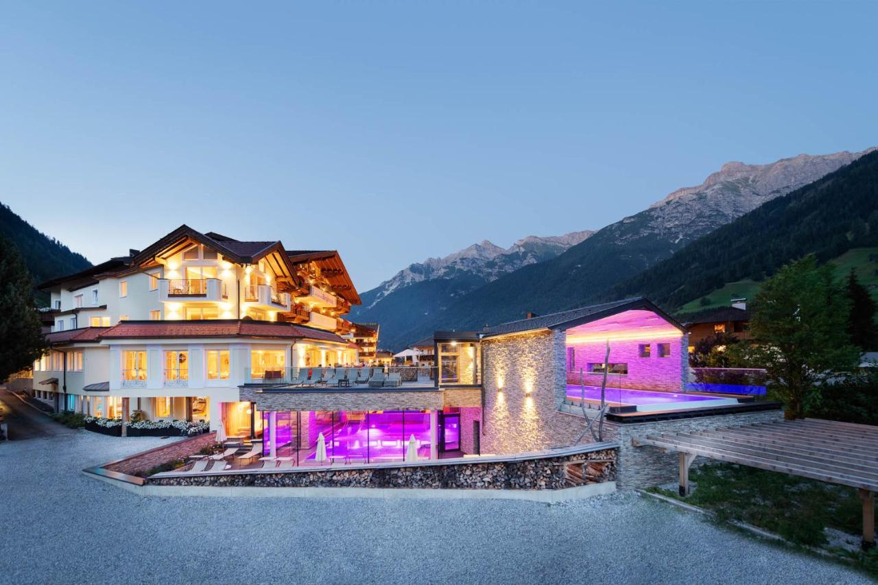 Premium Activehotel Bergkoenig Neustift im Stubaital Ngoại thất bức ảnh